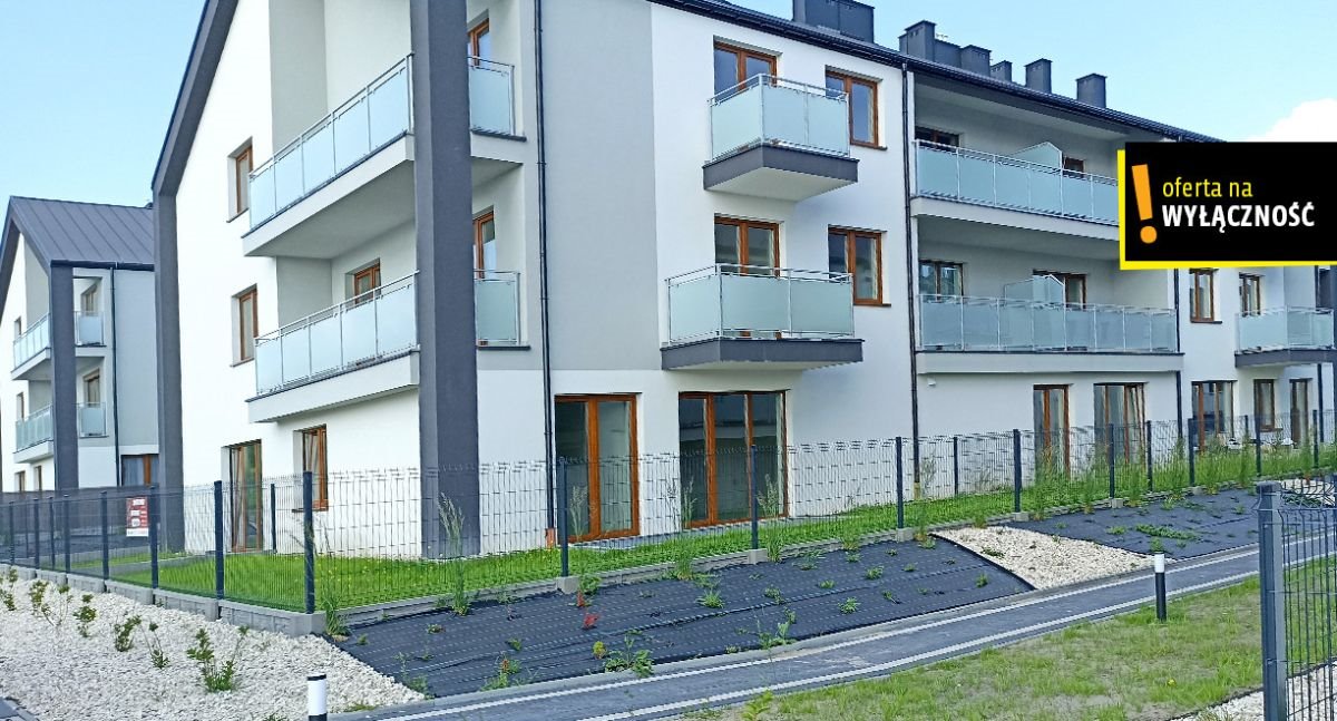 Mieszkanie dwupokojowe na sprzedaż Busko-Zdrój, Sady  40m2 Foto 3