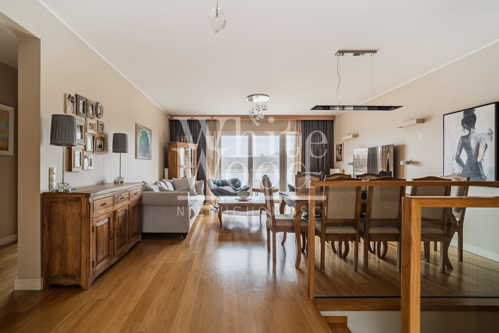 Przestronny dom 197m2 z widokiem na wodę i garażem Gdańsk, Jasień, Konrada Guderskiego  197m2 Foto 1