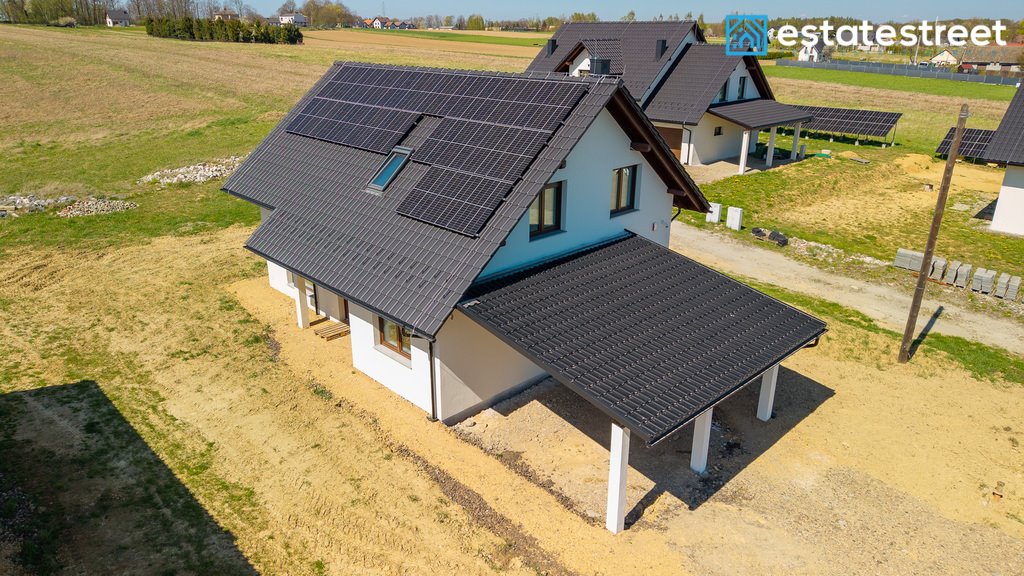 Dom na sprzedaż Kęty, Stawowa  146m2 Foto 1