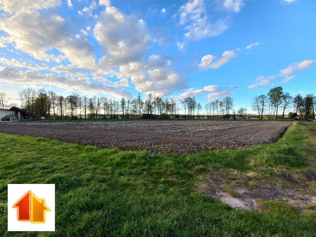 Działka budowlana 900 m² w Chybiu – słoneczna i zielona okolica Chybie, Leśna  900m2 Foto 1