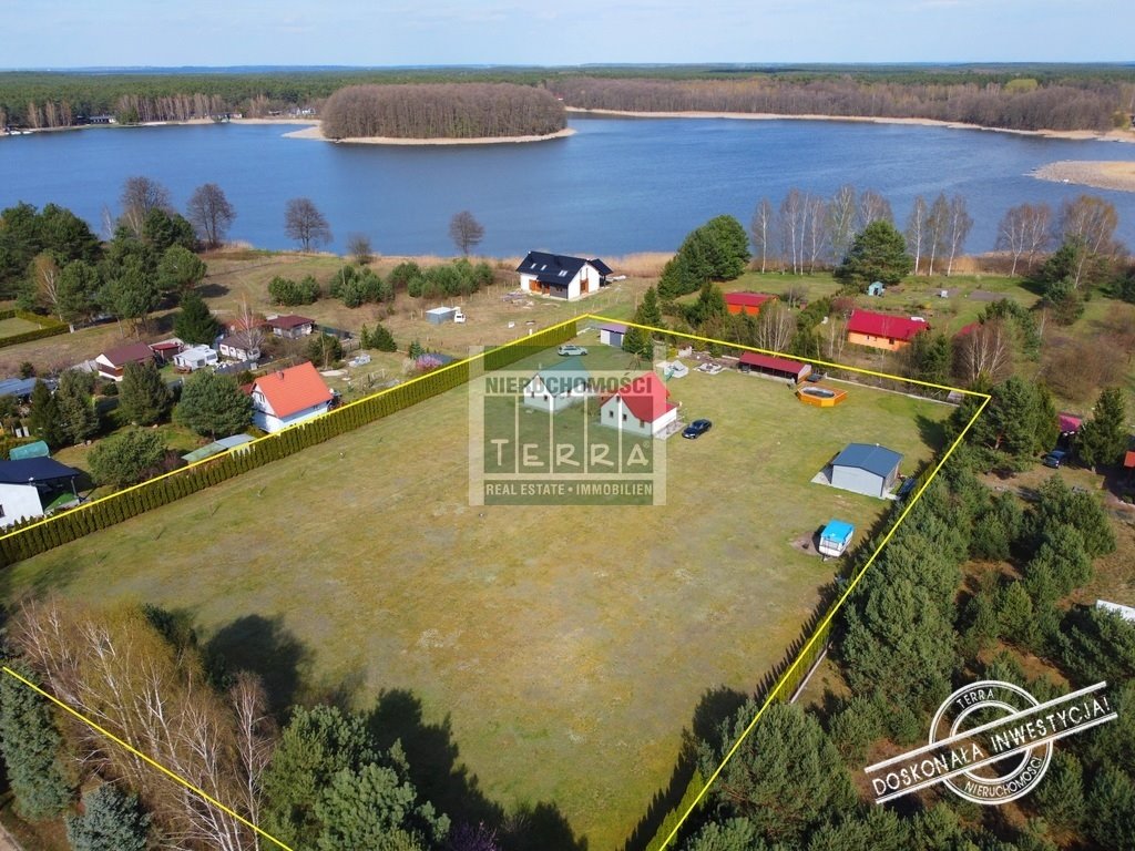 Działka 7900 m2 z domkami nad jeziorem - inwestycja Bronków  7 900m2 Foto 1