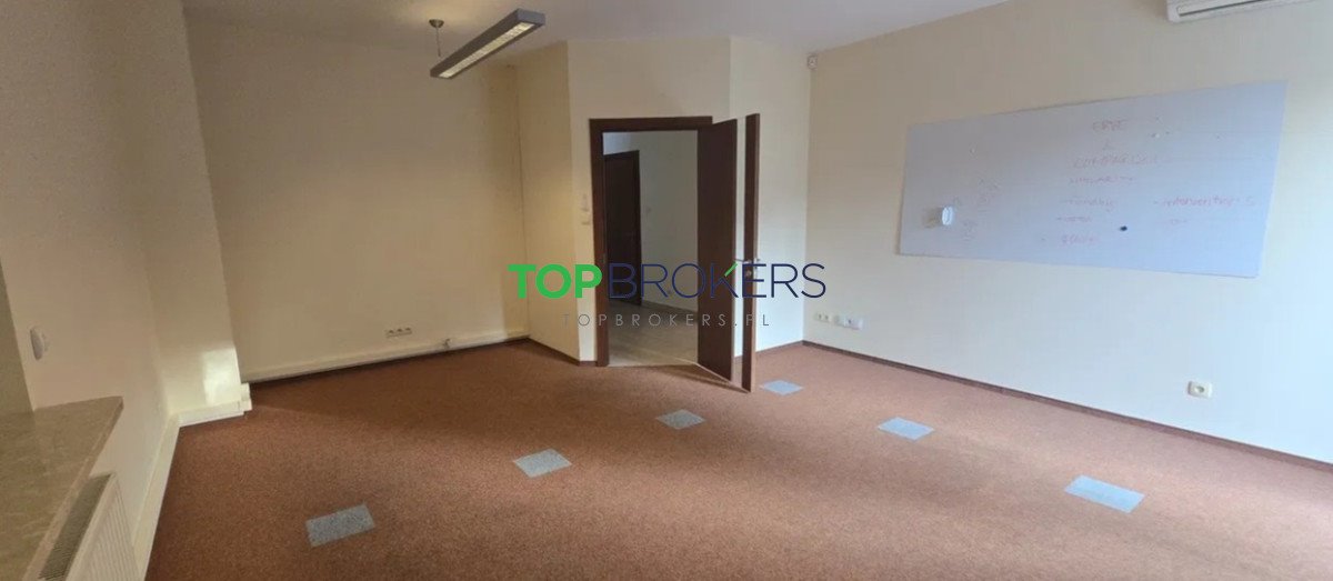 Segment skrajny 351 m² na Bielanach Radiowo (biura, siedziba firmy) Warszawa, Bielany Radiowo  351m2 Foto 1