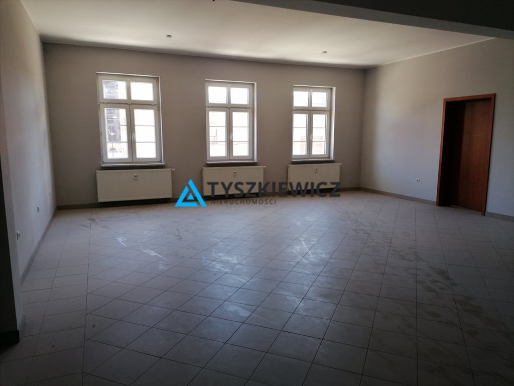 Przestronny lokal 180 m2 w centrum Chojnic z windą Chojnice, Grobelna  180m2 Foto 1