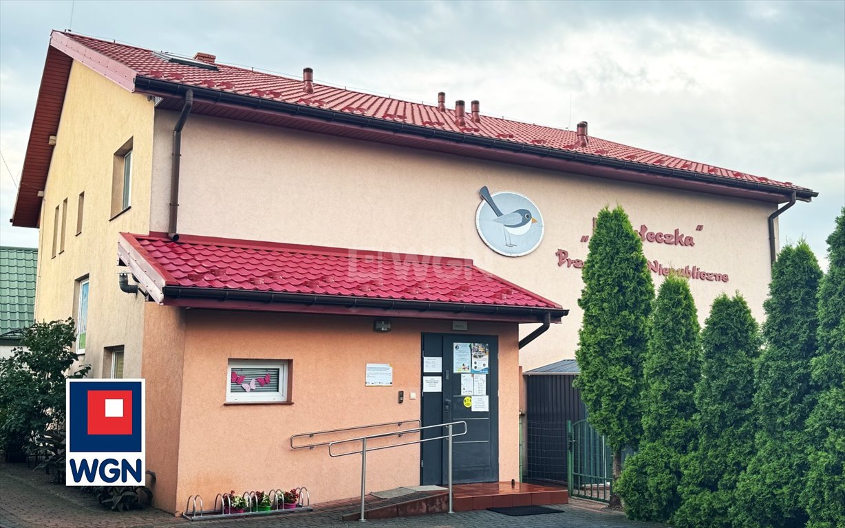 Dom z działalnością i przedszkolem, 160 m2, Kramsk Kramsk, Mickiewicza  160m2 Foto 1