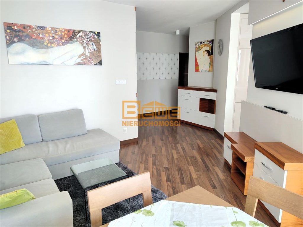 Mieszkanie trzypokojowe na wynajem Białystok, Wysoki Stoczek, Blokowa  72m2 Foto 1