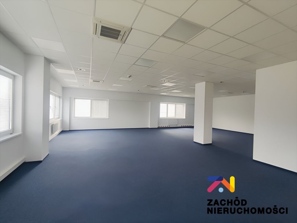 Nowoczesny biurowiec 1500 m² z monitoringiem i klimatyzacją Zielona Góra  1 500m2 Foto 1