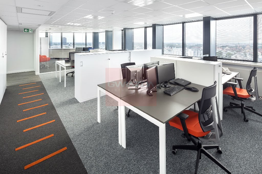 Nowoczesne biuro 305 m2 z klimatyzacją i recepcją w Śródmieściu Warszawa, Śródmieście  305m2 Foto 1