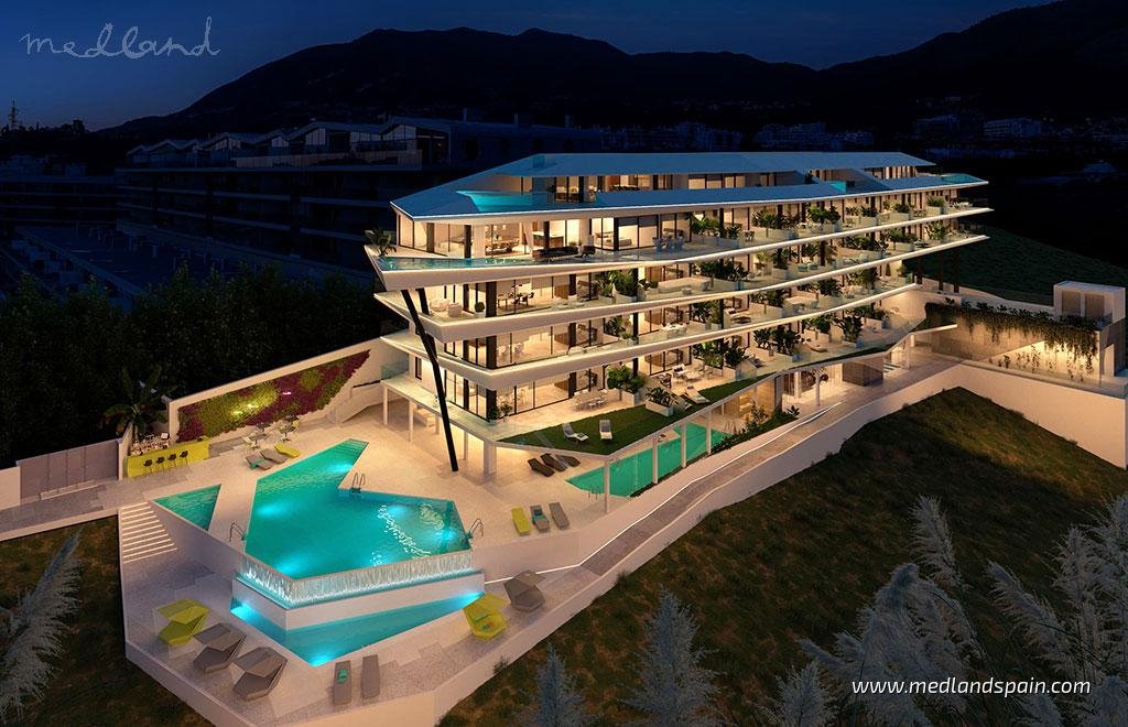 Mieszkanie trzypokojowe na sprzedaż Hiszpania, Fuengirola  108m2 Foto 1