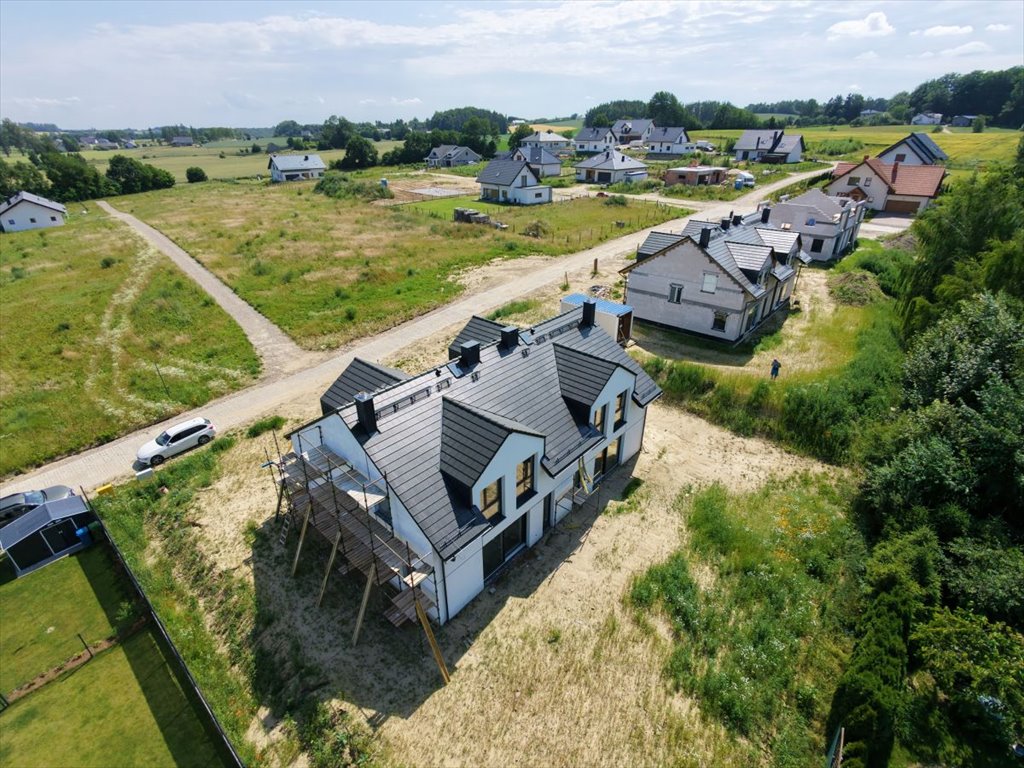 Na sprzedaż nowoczesny dom 6 pokoi z ogrodem w Kielnie Kielno, Owocowa  149m2 Foto 1