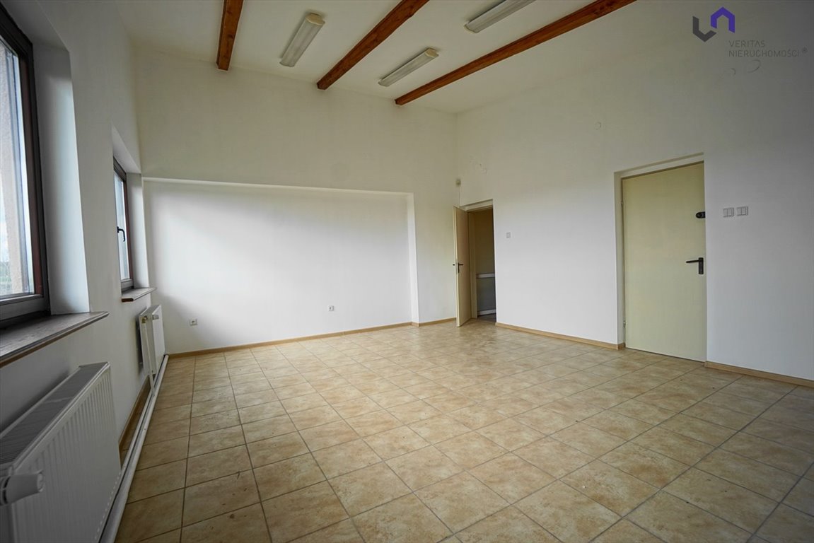 Biuro do wynajęcia 70 m2 z parkingiem w Siemianowicach Siemianowice Śląskie  70m2 Foto 1