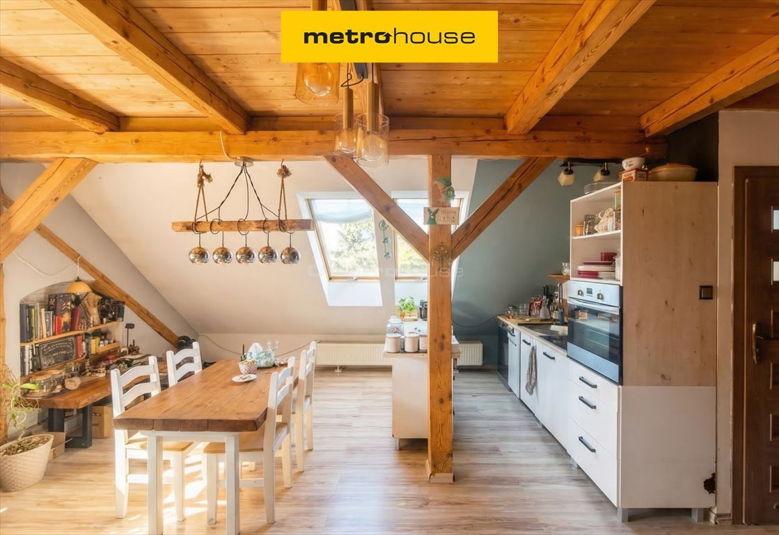 Dom 200 m2 z dużym ogrodem i garażem w Kromnowie Kromnów  200m2 Foto 1