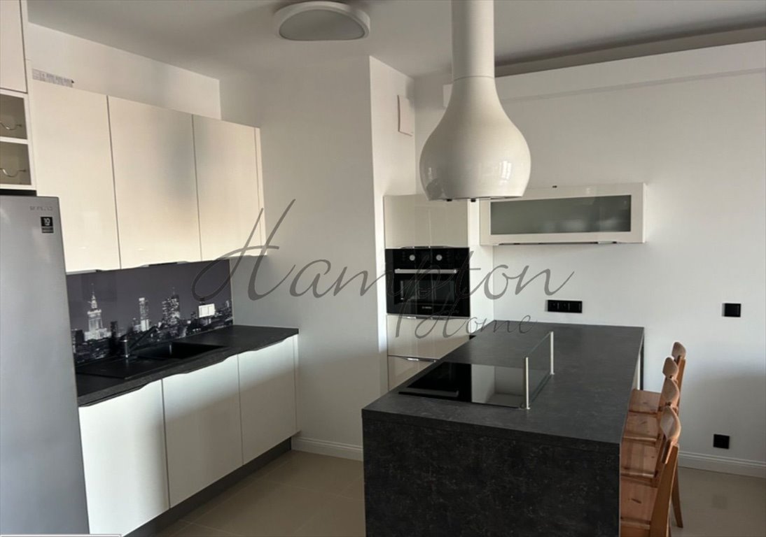 Widok na Warszawę! 2-pokojowe mieszkanie z loggią i garażem Warszawa, Praga-Południe, Jana Nowaka-Jeziorańskiego  46m2 Foto 1