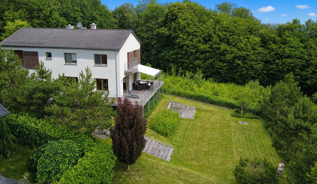 Do sprzedania przestronny dom 215 m² z tarasem i kominkiem Pleśna  210m2 Foto 1