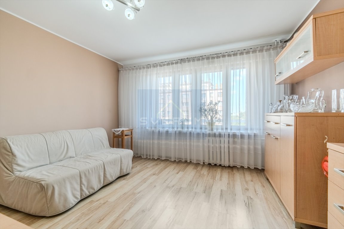 Mieszkanie dwupokojowe na sprzedaż Częstochowa, Trzech Wieszczów  42m2 Foto 1