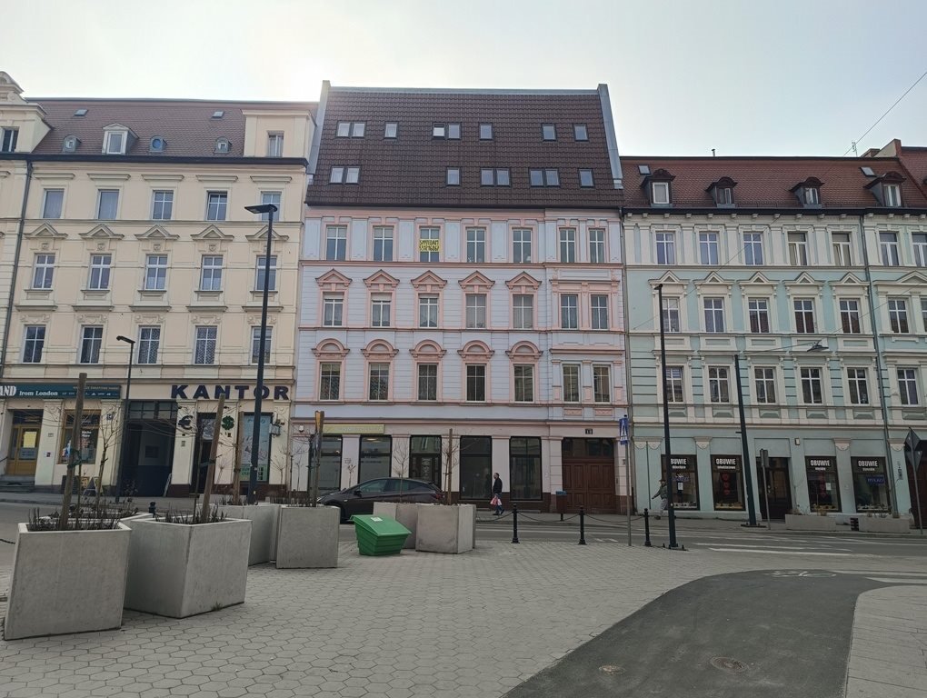 Mieszkanie trzypokojowe na sprzedaż Zgorzelec  80m2 Foto 1