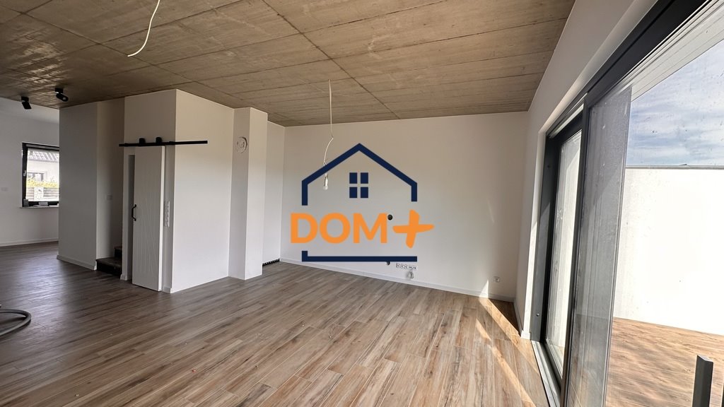 Nowoczesny dom w Osieku 130 m², ogród, standard pod klucz - polecam!: Osiek
