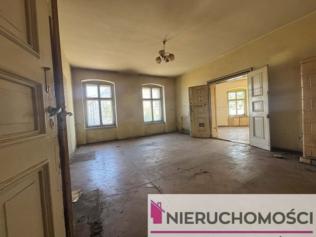 Mieszkanie do remontu na Zarzeczu, 72 m2 z piwnicą Świdnica  72m2 Foto 1