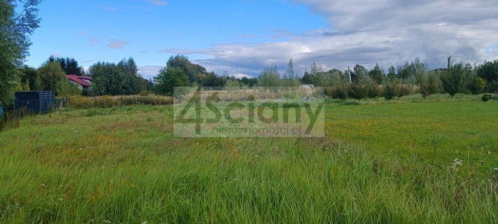 Na sprzedaż działka 1800 m² z domkiem i infrastrukturą Michałowice-Wieś  1 800m2 Foto 1