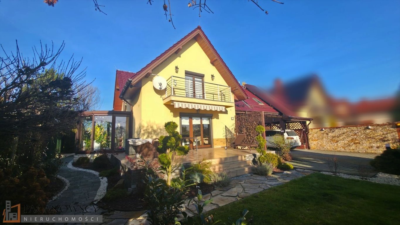 Przestronny dom 199 m² z ogrodem i garażem w Zielonkach Zielonki, Marszowiec  199m2 Foto 1