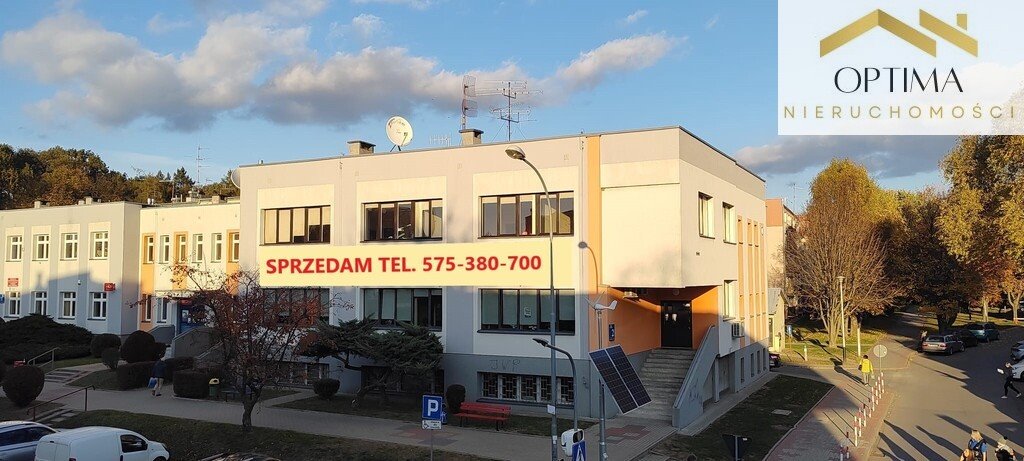 Lokal użytkowy na sprzedaż Jarosław  242m2 Foto 1