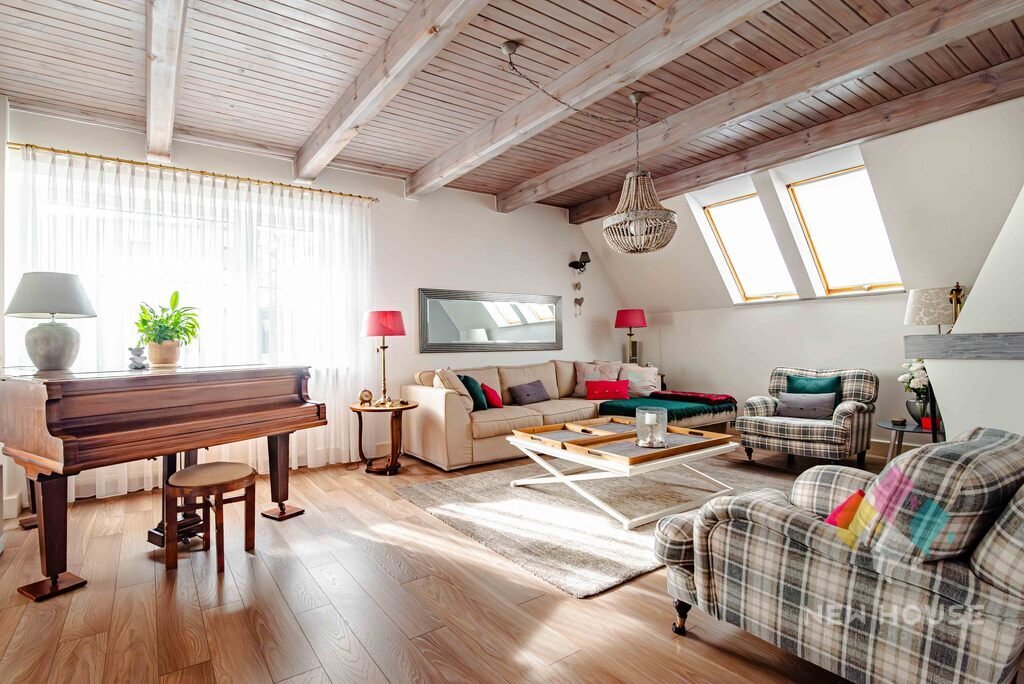 Dom na sprzedaż Olsztyn, Brzeziny, Kazimierza Kalinowskiego  268m2 Foto 1