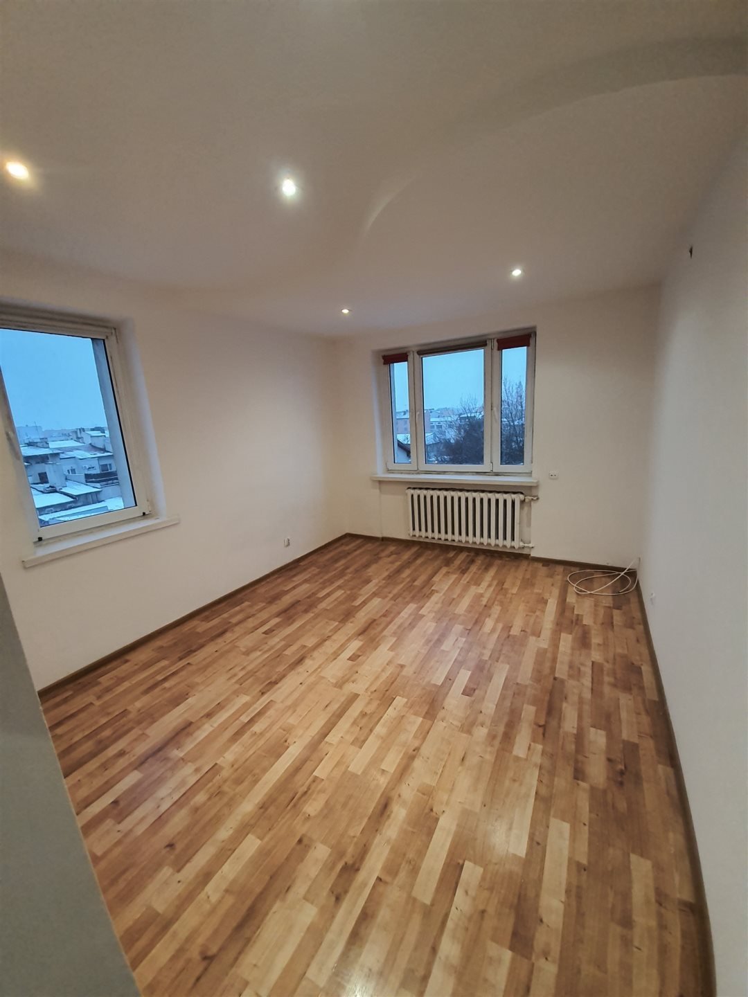 3-pokojowe mieszkanie w Sochaczewie z balkonem i świetną lokalizacją Sochaczew, Centrum  50m2 Foto 1