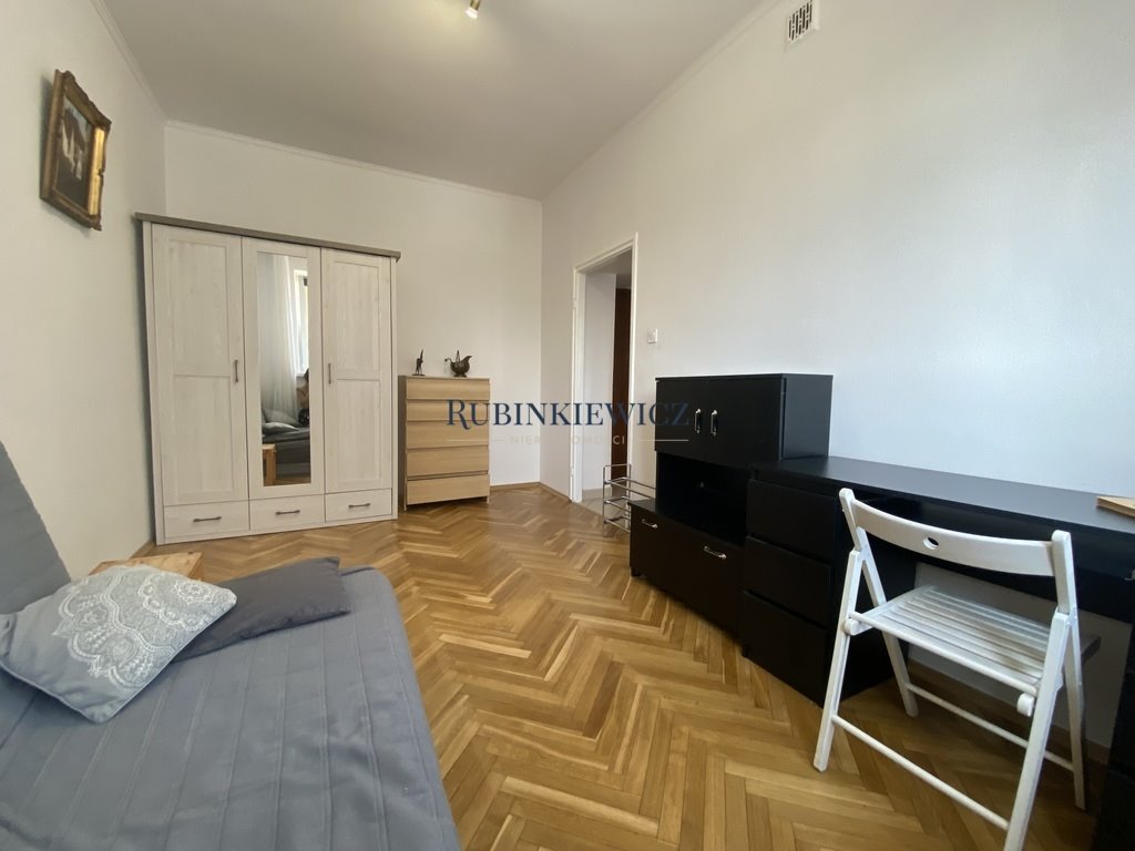 Wynajem kawalerki na Mokotowie z dużą kuchnią i zielonym patio Warszawa, Mokotów, Puławska  30m2 Foto 1