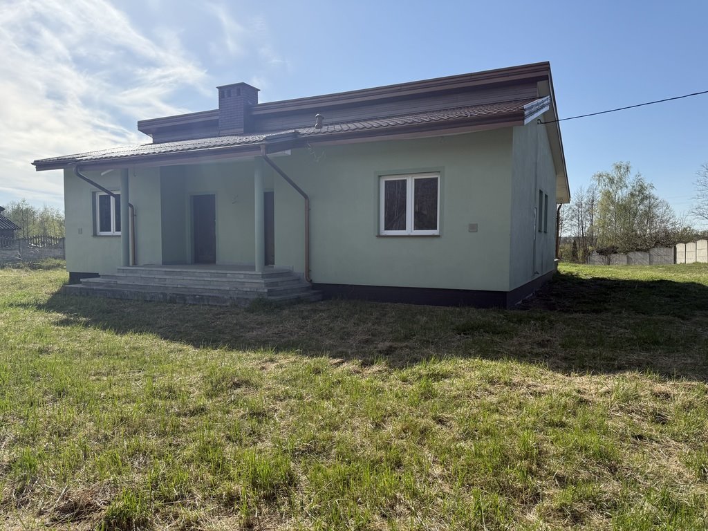 Oaza przy Jeziorsku – dom 107m² na dużej działce Księże Młyny  131m2 Foto 1