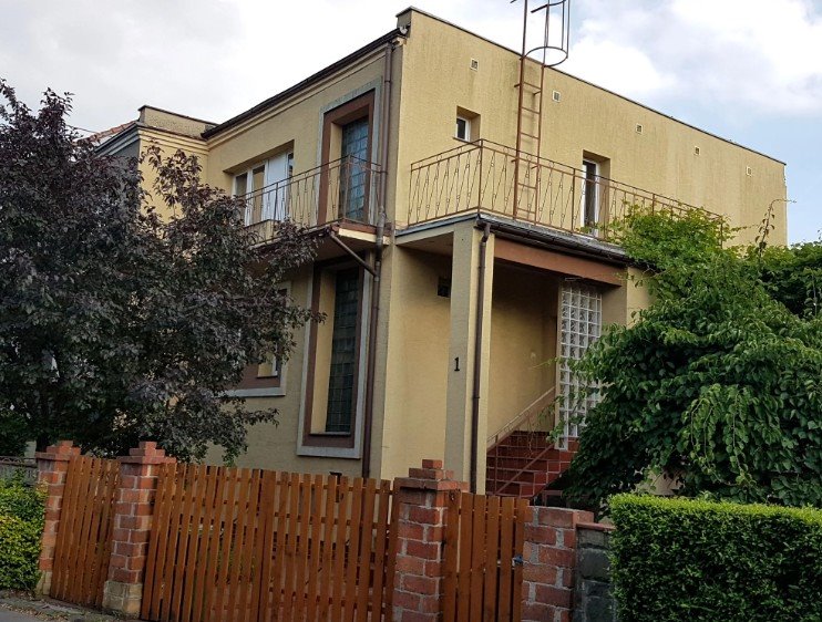 Dom bliźniak z garażem i niezależnym mieszkaniem - polecam! Wrocław, Ołtaszyn, Kryniczna  150m2 Foto 1
