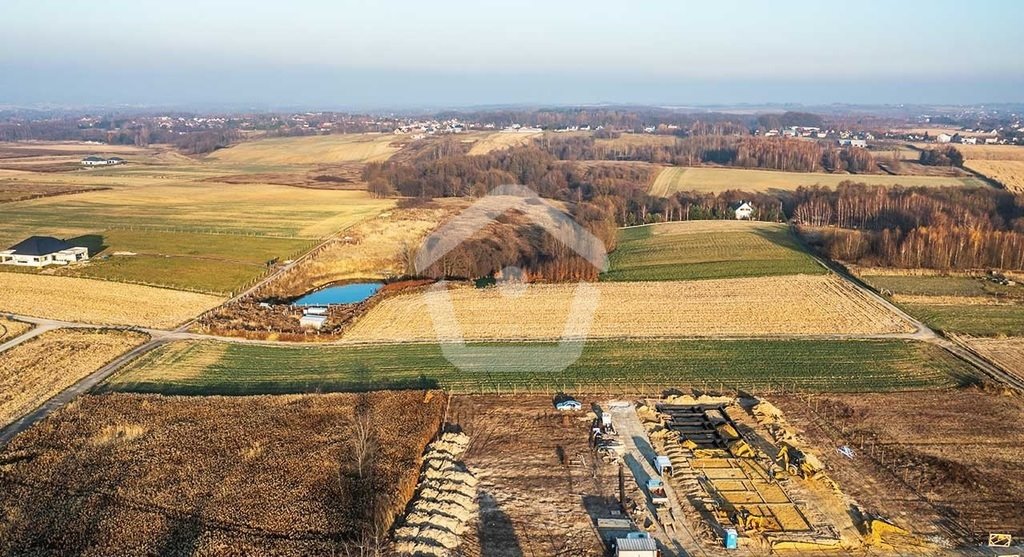 Do sprzedania działka budowlana z WZ 33x30 w Krasnem Krasne  1 000m2 Foto 1