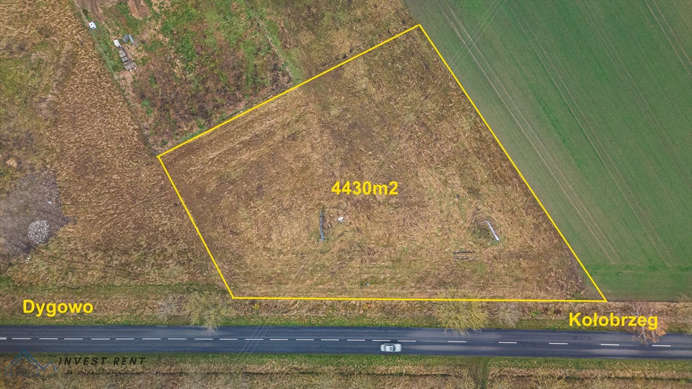 Działka budowlana 0,44 ha z mediami, blisko morza Czernin  4 430m2 Foto 1