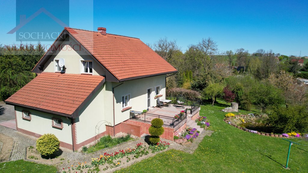 Zapraszam do domu z garażem i dużą działką w Pisarzowicach Pisarzowice  297m2 Foto 1