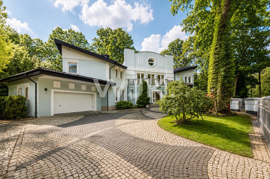 Polecam luksusową rezydencję 656 m² z SPA, ogrodem i domkiem na drzewie Podkowa Leśna  656m2 Foto 1