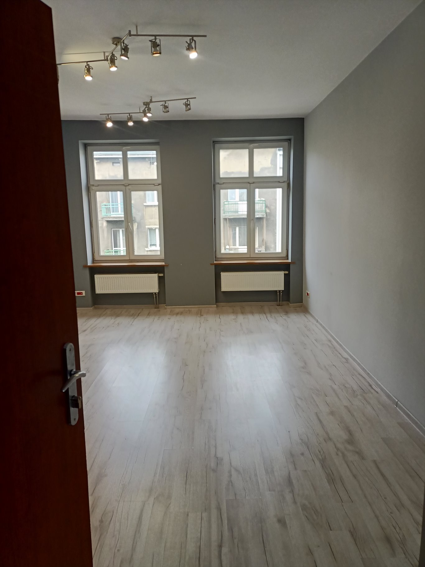 Biuro 25m² w centrum Łodzi z windą i parkingiem polecam Łódź, Śródmieście, Sterlinga 16/18  25m2 Foto 1