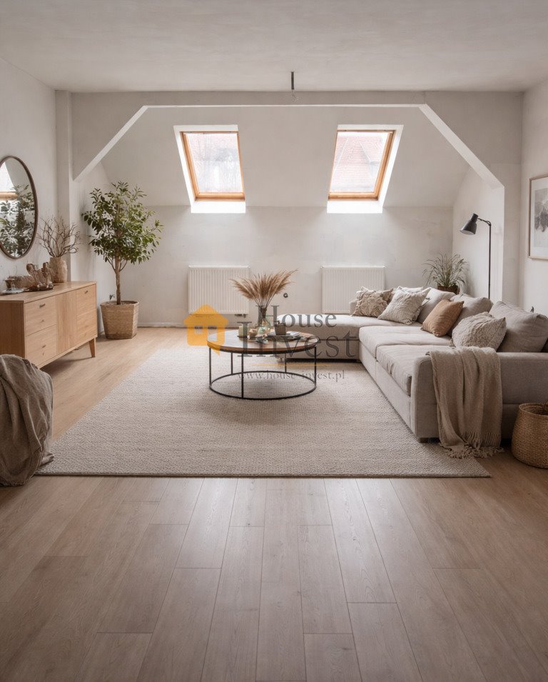 Na sprzedaż przestronne 3-pokojowe mieszkanie na poddaszu 78 m² Legnica, Zielona  78m2 Foto 1