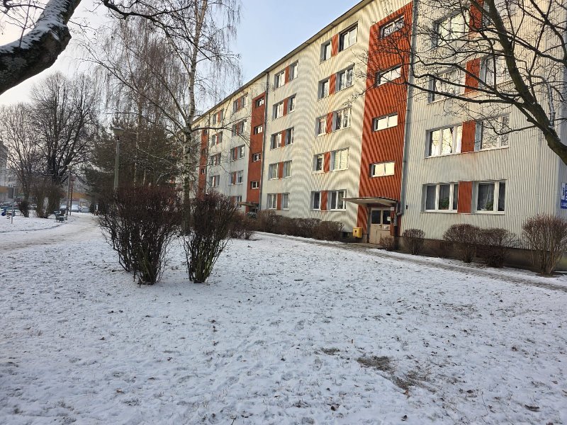 Dwupokojowe mieszkanie w cichej okolicy z zielenią i parkingiem Częstochowa, TRZECH WIESZCZÓW  46m2 Foto 1