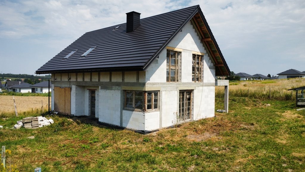 Polecam dom 185 m² w Pawęzowie z dużą działką Pawęzów  185m2 Foto 1