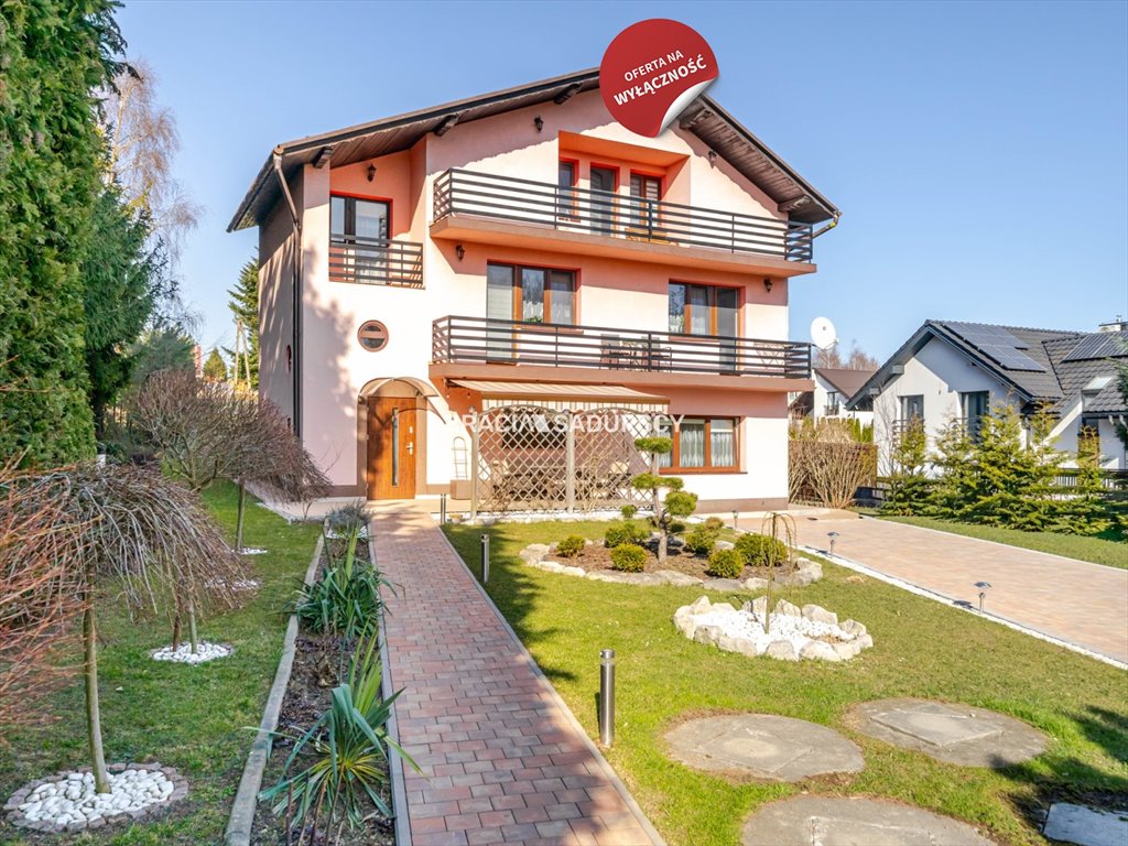 Dwurodzinny dom 220 m2 z pięknym widokiem, 16 arów Pawlikowice  220m2 Foto 1