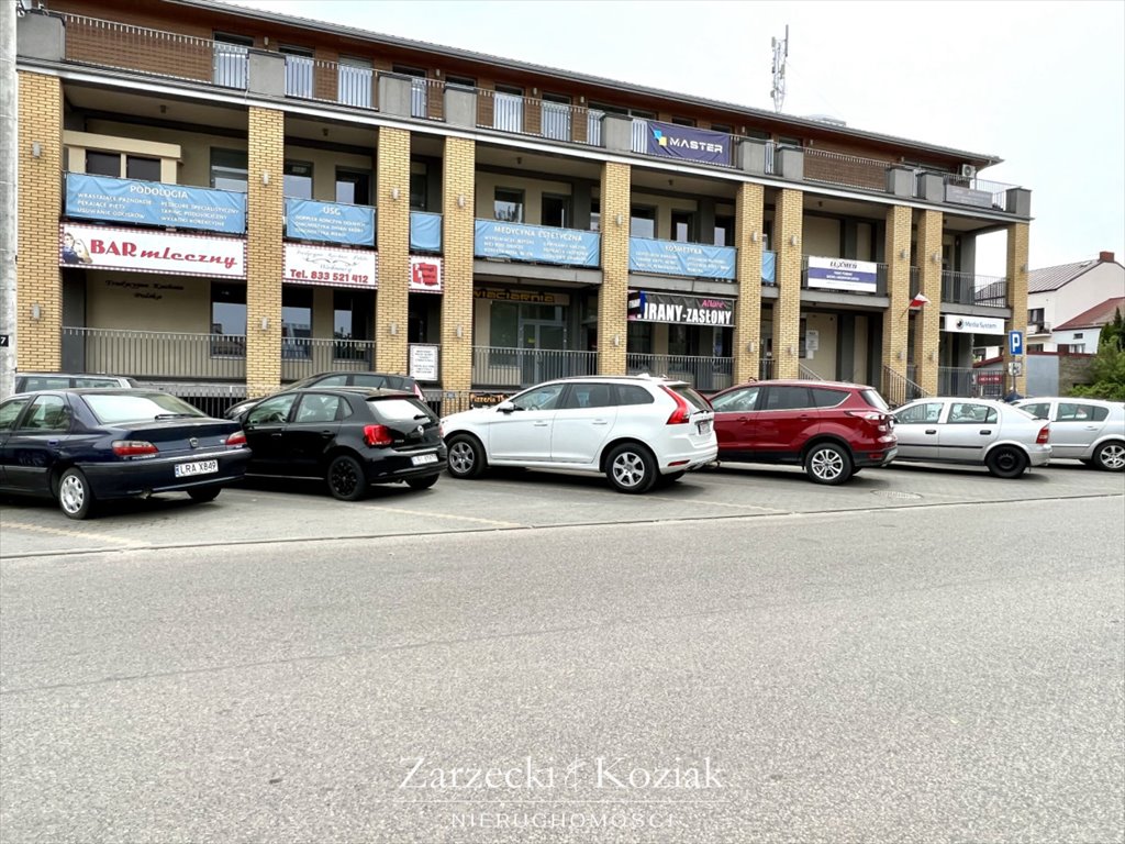 Lokal użytkowy na sprzedaż Radzyń Podlaski, Pocztowa  81m2 Foto 1