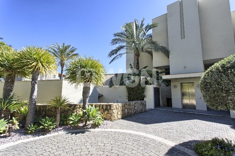 Mieszkanie czteropokojowe  na sprzedaż Hiszpania, Costa del Sol, Malaga, Marbella, Golden Mile  200m2 Foto 4