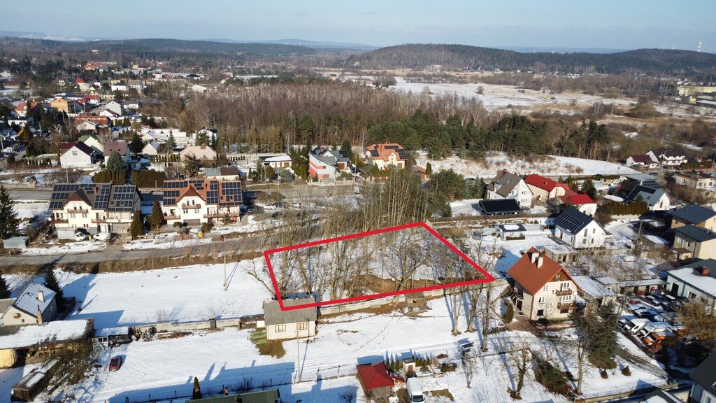 Działka budowlana 1400 m² z dostępem do mediów w Kielcach Kielce  1 410m2 Foto 1