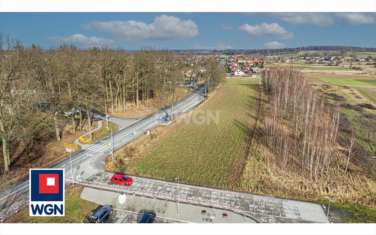 Działka inwestycyjna na sprzedaż Bożejowice, Centrum  1 075m2 Foto 2