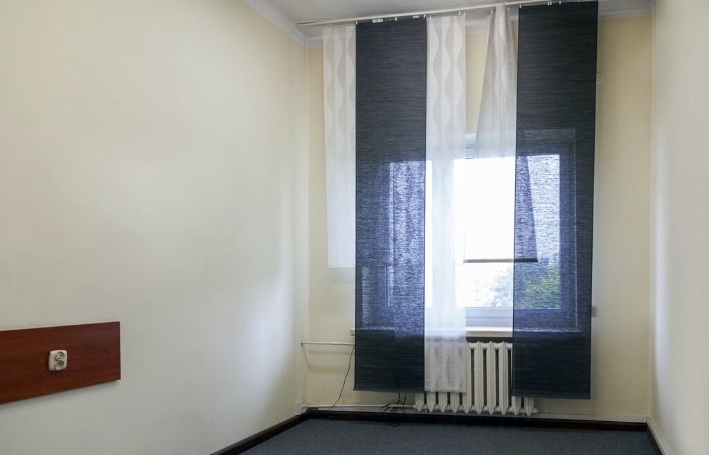 Biuro do wynajęcia 15 m2, parking, monitoring, Łódź Łódź, Górna, Chojny  15m2 Foto 1