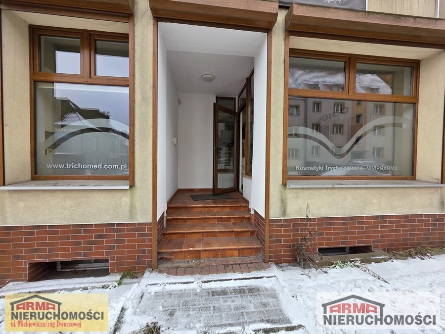 Lokal usługowy po remoncie, witryny, parking, 71 m² polecam Stargard, centrum, Reja  71m2 Foto 1