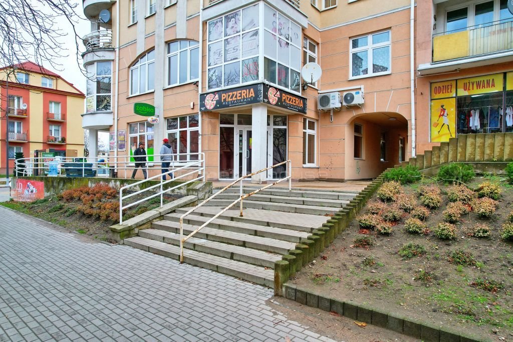 Lokal usługowy 83 m² z dużą witryną i możliwością rozbudowy Olecko, Składowa  83m2 Foto 1