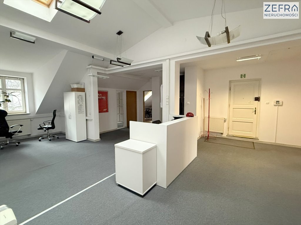 Elegancki lokal biurowy 200 m2 z parkingiem i klimatyzacją Kraków, Grzegórzki, Olsza  200m2 Foto 1