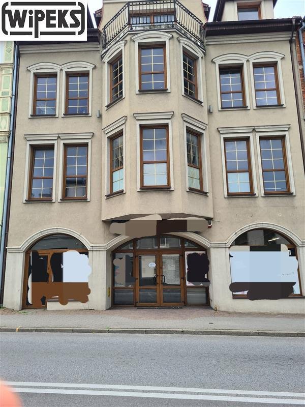 Lokal handlowy w centrum Bytowa, 320 m2, niezależne wejścia Bytów, Centrum  320m2 Foto 1