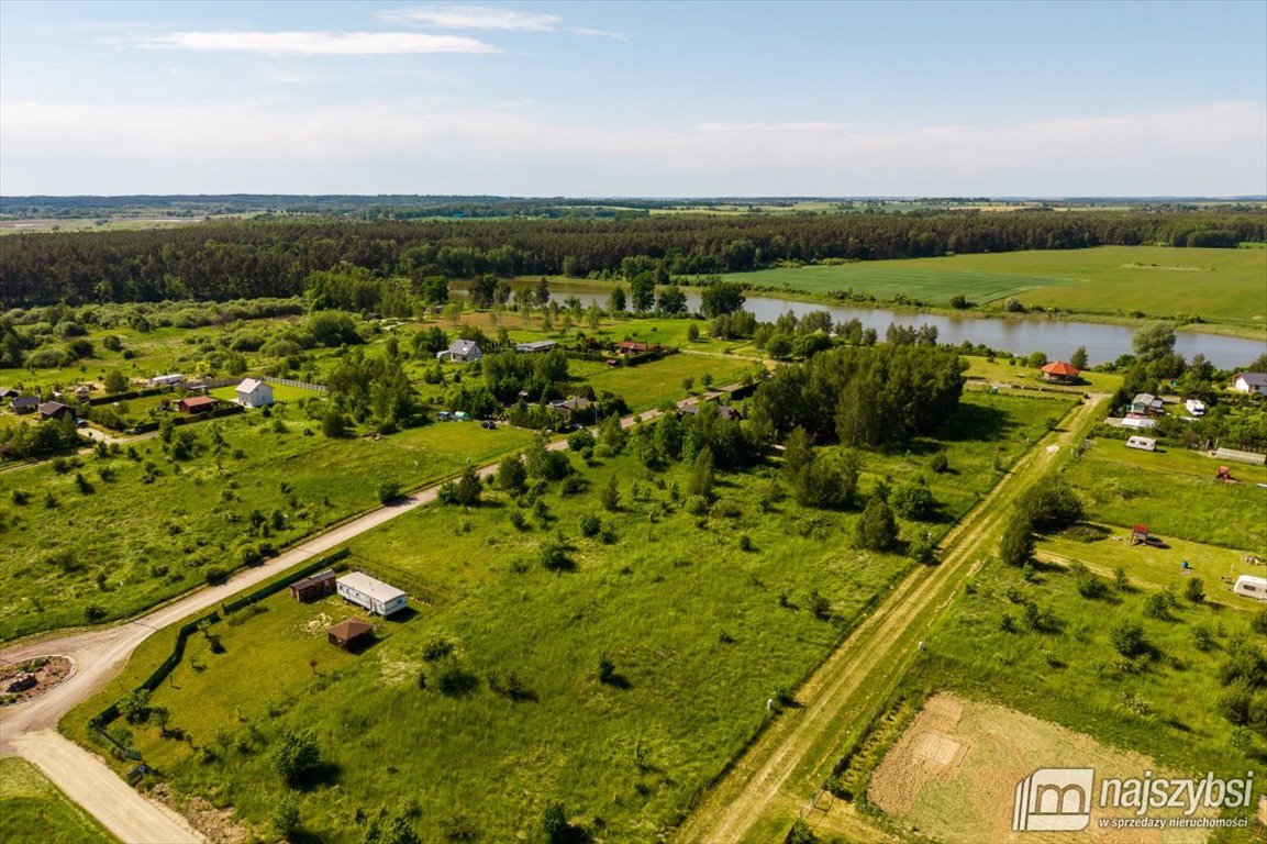 Działka rekreacyjna z domkiem angielskim nad jeziorem - zapraszam Kłodowo, OSIEDLE REKREACYJNE  1 006m2 Foto 1