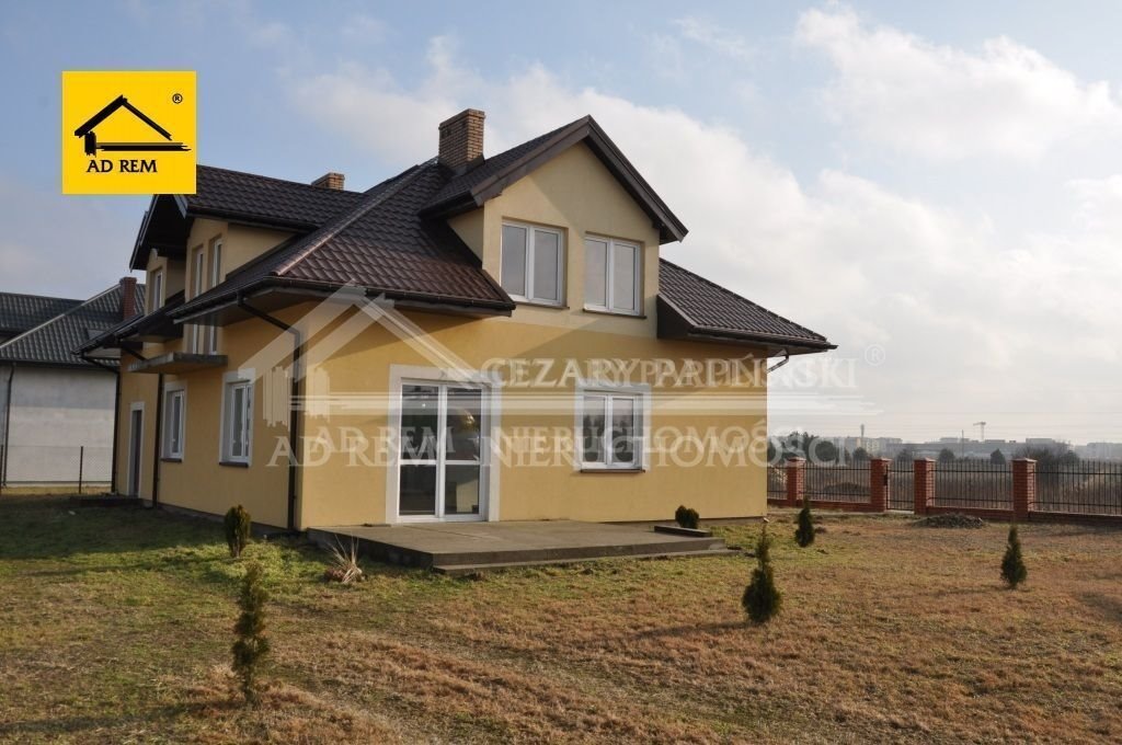 Nowoczesny dom 160 m² z dużą działką i możliwością wykończenia Biała Podlaska, Biała Podlaska  160m2 Foto 1
