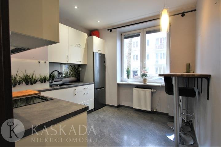 Mieszkanie 32 m2 na Mokotowie z dużymi oknami i pełną infrastrukturą Warszawa, Mokotów, Górska  32m2 Foto 1